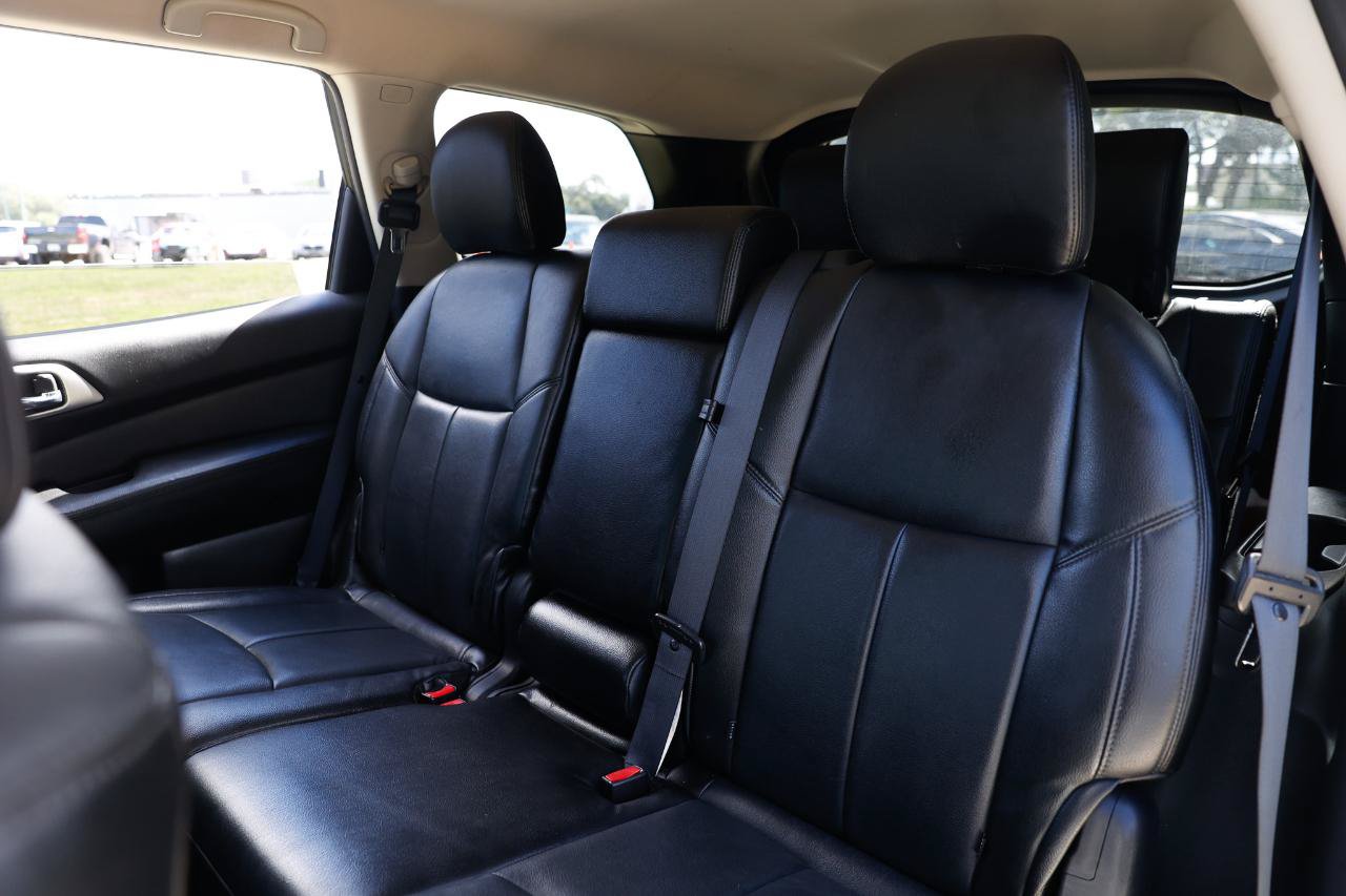 Used 2014 Nissan Pathfinder S FWD image 7
