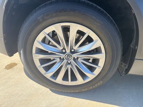 Certified 2025 MAZDA CX-90 3.3 Turbo w/ Select Package image 17