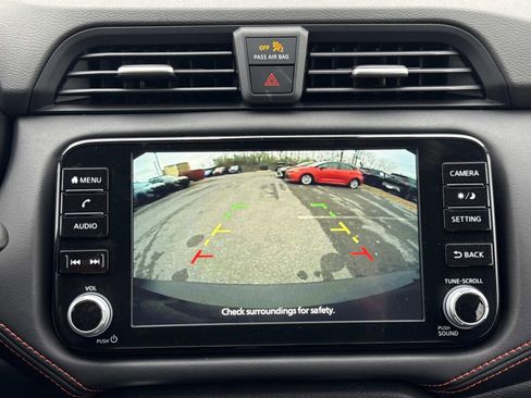 New 2025 Nissan Versa SR w/ Trunk Package image 10