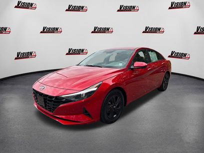 Certified 2023 Hyundai Elantra SEL w/ Cargo Package