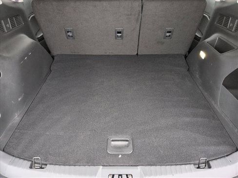 Certified 2024 Ford Edge SE image 6