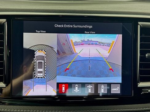 New 2027 Chrysler Pacifica Limited w/ S Appearance Package FWD image 14