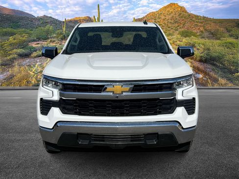 Used 2024 Chevrolet Silverado 1500 LT image 5