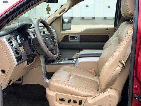 Used 2014 Ford F150 Lariat w/ Equipment Group 502A Luxury AWD/4WD image 12