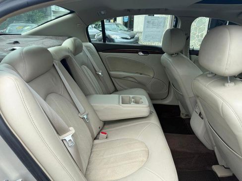 Used 2008 Buick Lucerne Super FWD image 12