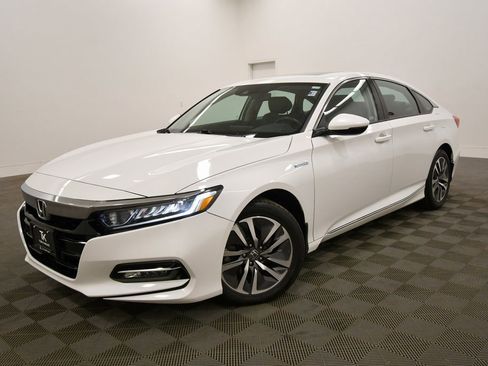 Certified 2018 Honda Accord EX-L image 2