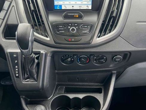 Used 2017 Ford Transit 250 148 Medium Roof image 18