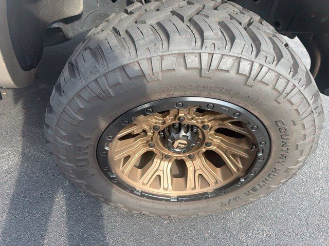 Used 2012 Ford F150 Lariat w/ Lariat Plus Pkg AWD/4WD image 9