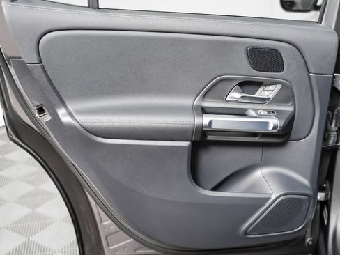 Certified 2023 Mercedes-Benz EQB 300 4MATIC w/ Exclusive Package image 22
