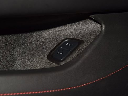 Used 2020 Chevrolet Corvette Stingray Preferred Cpe w/ 2LT Preferred Equipment Group image 43