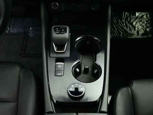 Used 2023 Nissan Rogue SV w/ SV Premium B Package image 7