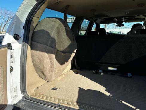 Used 2005 Ford Excursion Eddie Bauer image 60