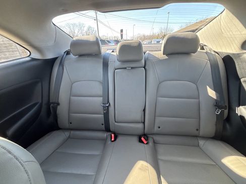 Used 2015 Kia Forte Koup EX w/ EX Premium Package image 26