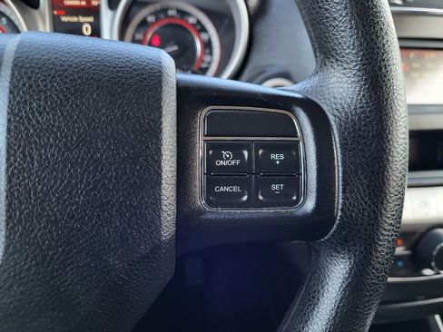 Used 2017 Dodge Journey SXT w/ Comfort/Convenience Group image 26