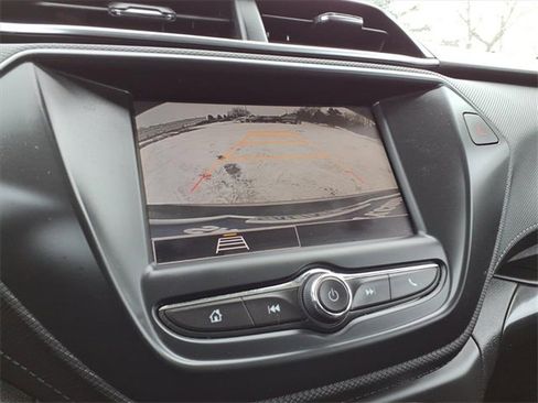 Used 2023 Chevrolet TrailBlazer LT image 18