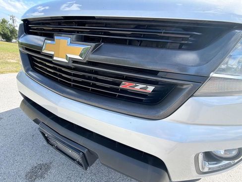 Used 2020 Chevrolet Colorado Z71 AWD/4WD image 35