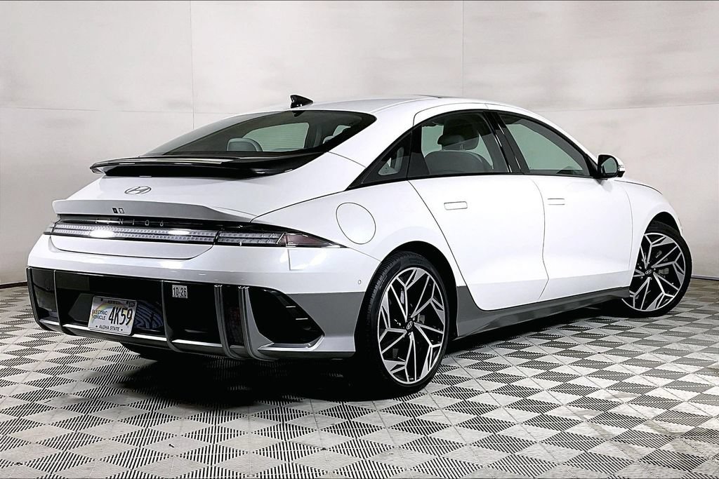 Used 2023 Hyundai Ioniq 6 Limited RWD image 10