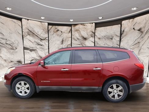 Used 2009 Chevrolet Traverse LT image 8
