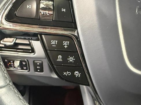 Used 2023 Lincoln Navigator Black Label AWD/4WD image 12