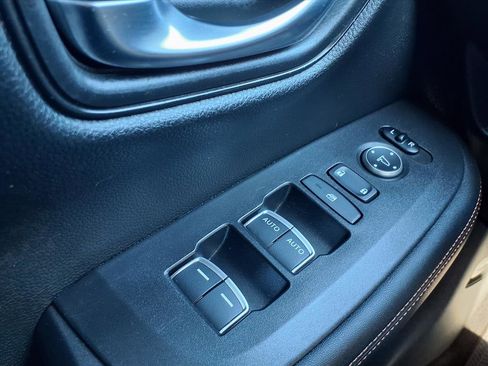 Certified 2024 Honda HR-V Sport image 9