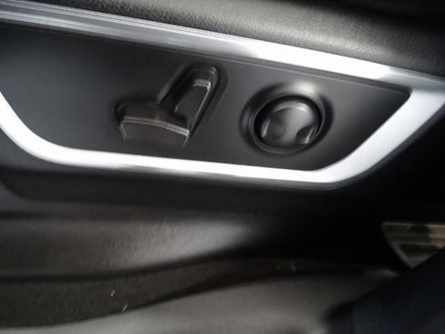 Certified 2023 RAM 1500 Laramie image 4