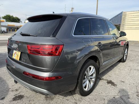 Used 2019 Audi Q7 2.0T Premium w/ Convenience Package AWD/4WD image 7