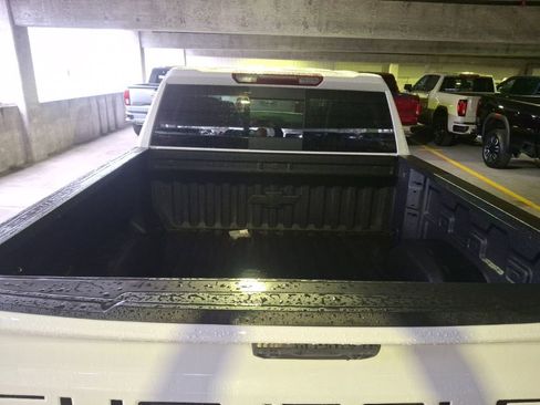 Used 2026 Chevrolet Silverado 1500 RST w/ Dark Appearance Package image 10