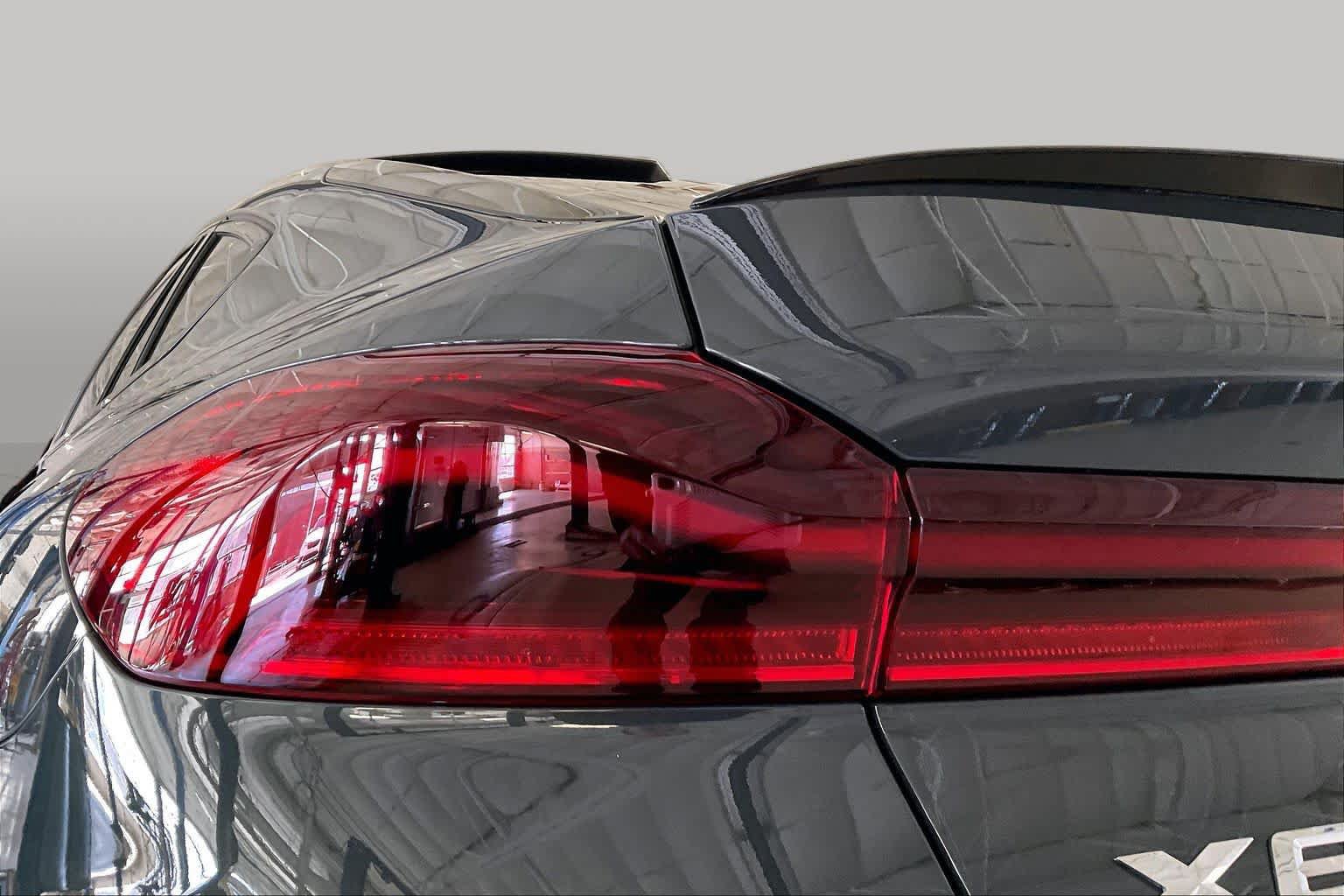 New 2027 BMW X6 xDrive40i AWD/4WD image 14