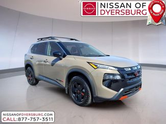 Used 2025 Nissan Rogue SV video 1