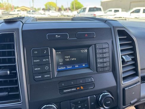 Used 2017 Ford F150 XLT w/ Trailer Tow Package image 26