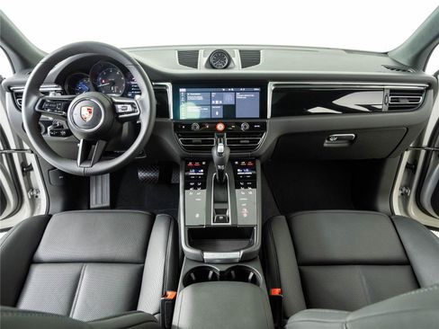 New 2026 Porsche Macan Turbo AWD/4WD image 19