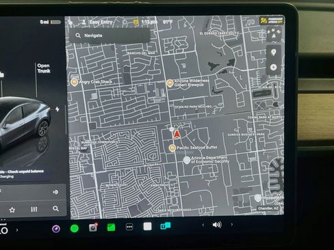 Used 2023 Tesla Model Y Long Range AWD/4WD image 9