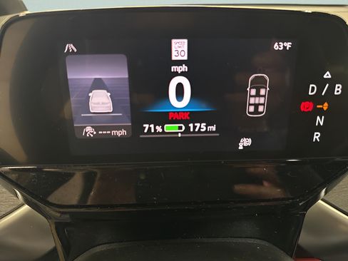 New 2025 Volkswagen ID. Buzz Pro S RWD image 9