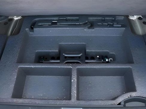 Used 2020 Subaru Legacy Touring XT image 11