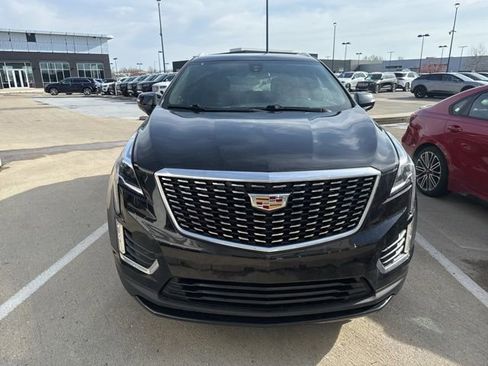 Used 2022 Cadillac XT5 Luxury image 2