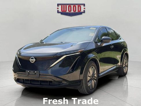 Used 2024 Nissan Ariya AWD image 3