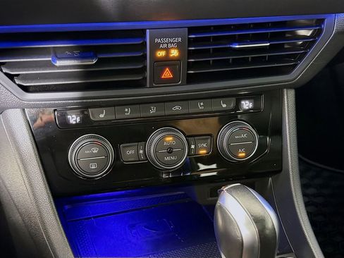 Used 2021 Volkswagen Jetta GLI FWD image 18
