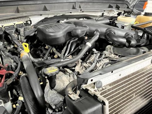 Used 2013 Ford F450 XL w/ PWR Equipment Group image 14