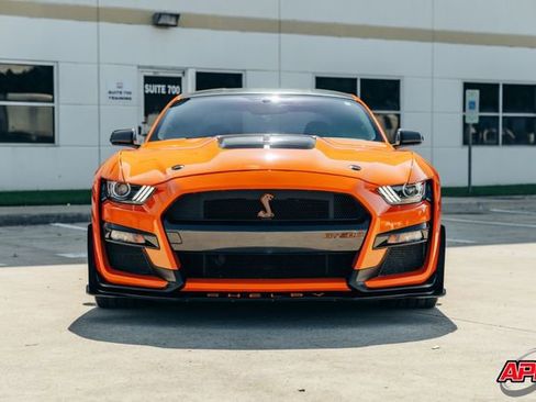 Used 2020 Ford Mustang Shelby GT500 w/ Technology Package RWD image 15
