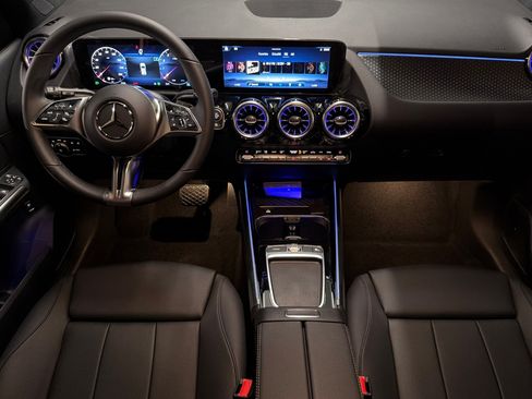 New 2026 Mercedes-Benz GLA 250 image 12