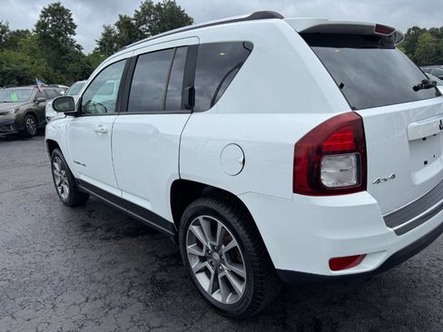 Used 2017 Jeep Compass High Altitude AWD/4WD image 10