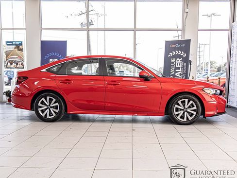 Used 2025 Honda Civic LX image 9