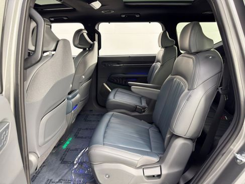 Used 2024 Kia EV9 GT-Line image 47