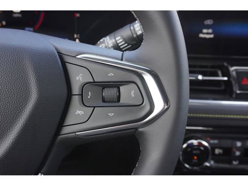 New 2025 Chevrolet Blazer LT w/ Driver Confidence Package image 9