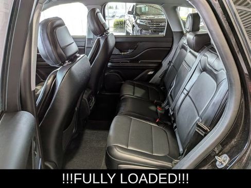 Used 2022 Lincoln Corsair Reserve w/ Equipment Group 201A image 16