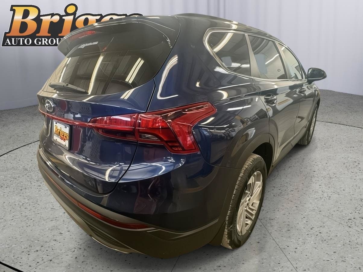 Used 2023 Hyundai Santa Fe SE FWD image 5
