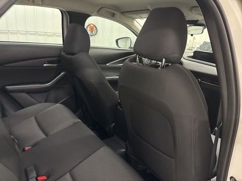 Used 2022 MAZDA CX-30 AWD 2.5 S image 29