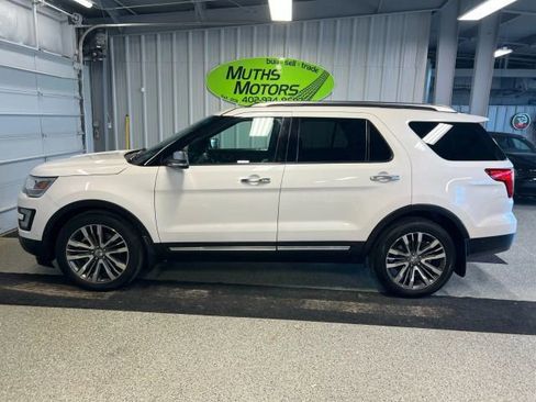 Used 2016 Ford Explorer Platinum image 5