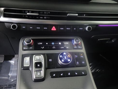 Used 2024 Hyundai Palisade Calligraphy AWD/4WD image 19