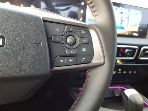 Certified 2026 Nissan Sentra SR w/ Floor Mat Package FWD image 27